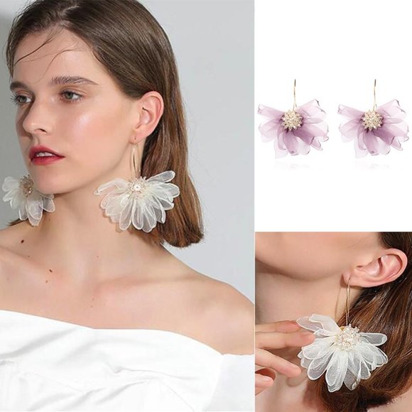 Flower Sheer Fabric Drop Earrings. 💕last white one - Picture 2 of 8